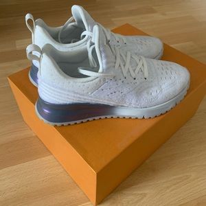 Louis Vuitton VNR sneaker size 7UK - 8.5/9 US